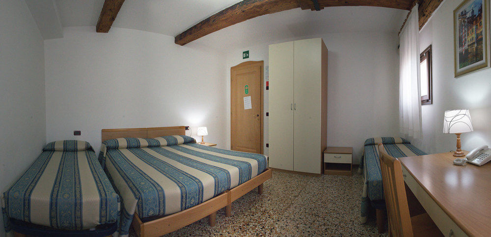 Casa Sant'Andrea Bed & Breakfast Venice Exterior photo